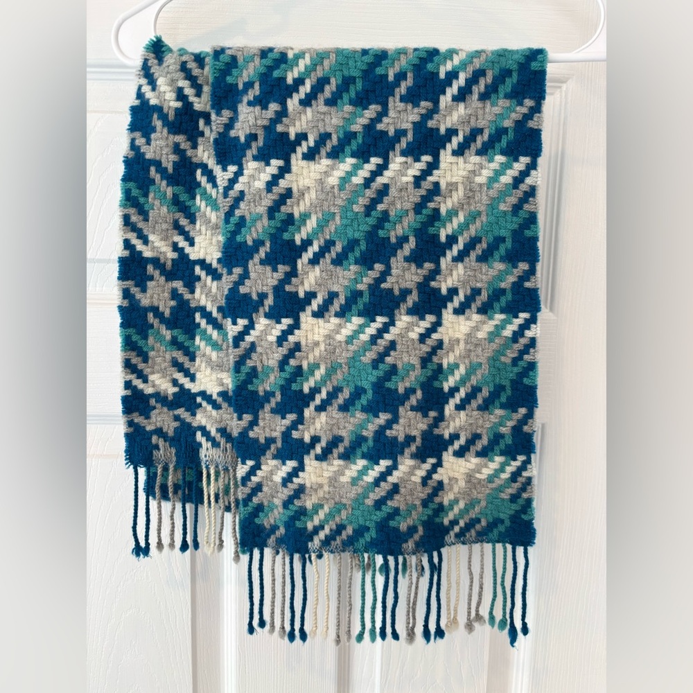 100% Cashmere Scarf, Charter Club, Teal and Blue